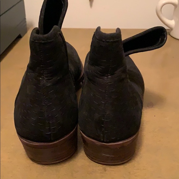 Lucky Booties Black 7.5 - Picture 4 of 4